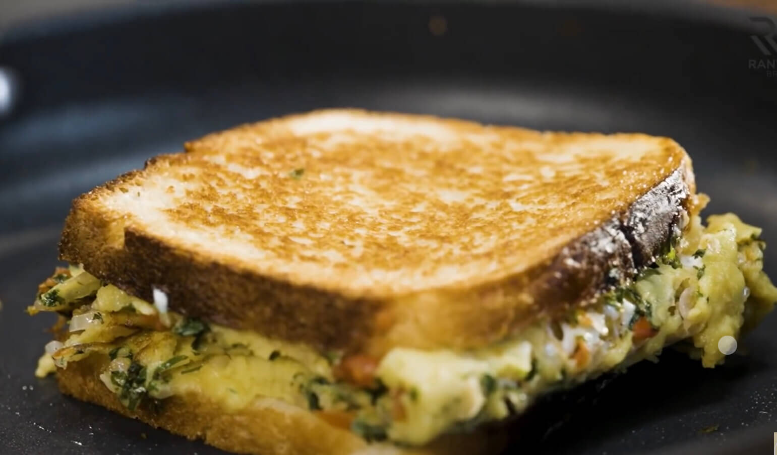 EGGLESS OMELETTE